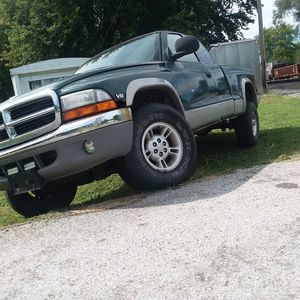 Meet your Posher, Wesley